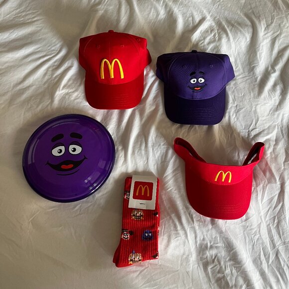 New!!! McDonald's Swag Set - Picture 1 of 1